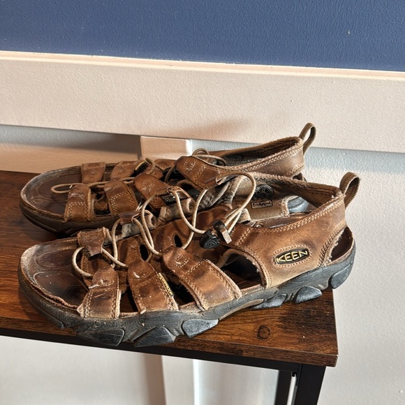 Keen Men's Brown Sandals size 11 - Picture 2 of 7